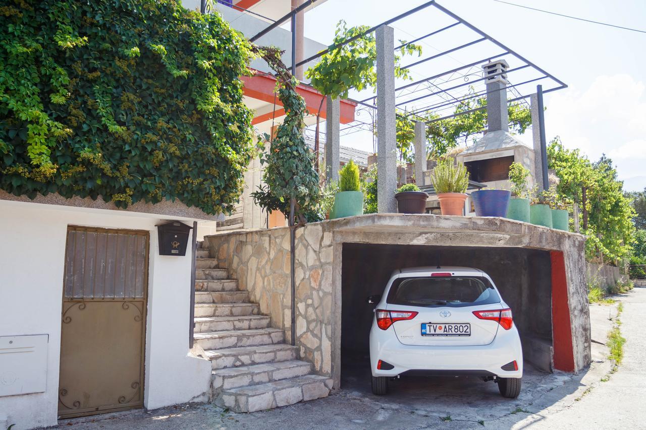 Apartmani Petar Tivat Buitenkant foto