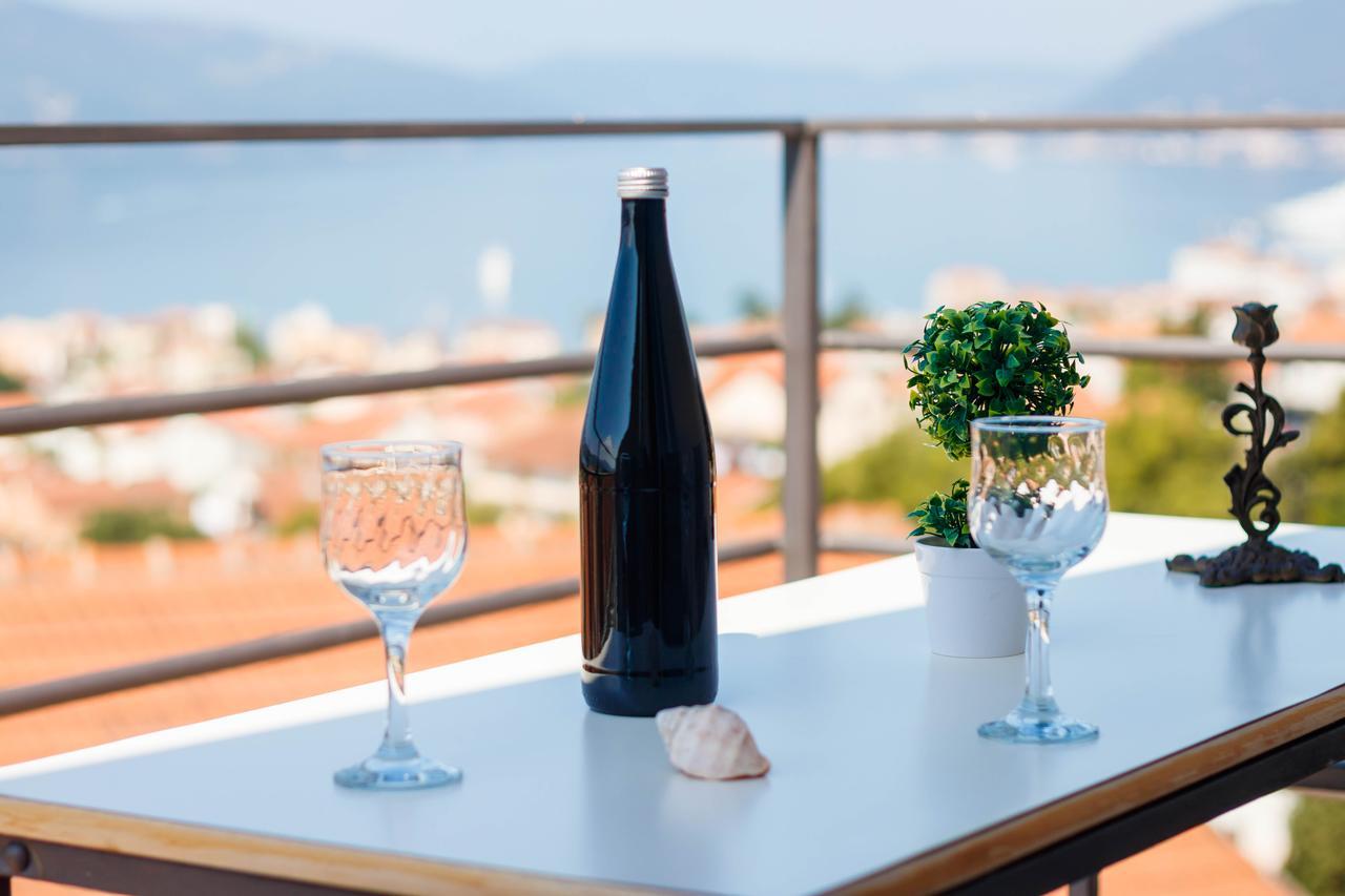 Apartmani Petar Tivat Buitenkant foto